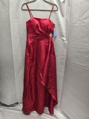 Women's Red Satin Spaghetti-Strap Evening Dress